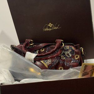 NWT PATRICIA NASH 2 PIECE LEATHER HANDBAG AND MATCHING SCARF SET